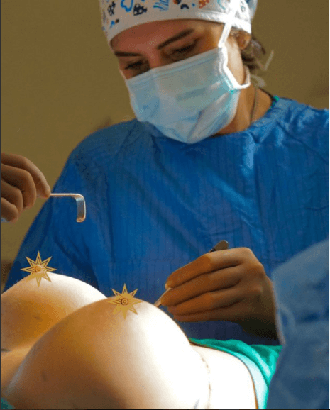 Как увеличить грудь без вмешательства хирурга